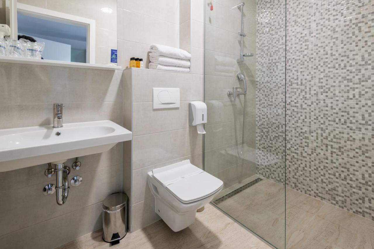 Hotel Novum Неум Экстерьер фото