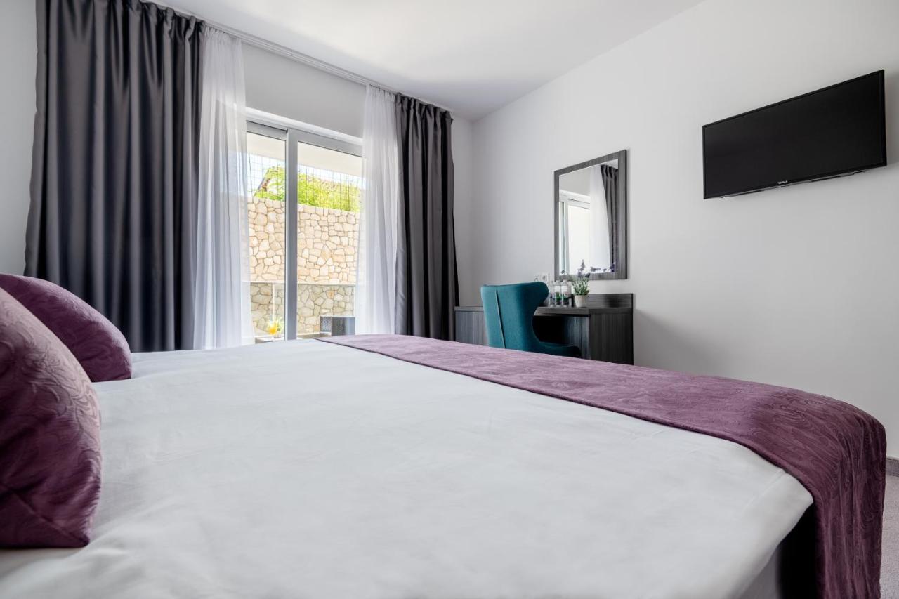 Hotel Novum Неум Экстерьер фото